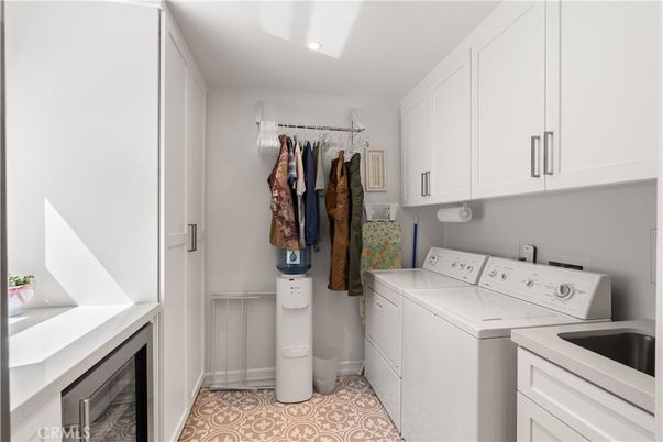 Interior, Recessed Lighting, Washer