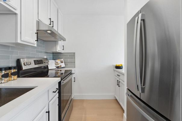 Interior, Kitchen, Stainless Steel Appliances, Wood Texture Flooring