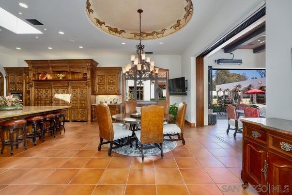 Chandelier, Dining room, Interior, Recessed Lighting