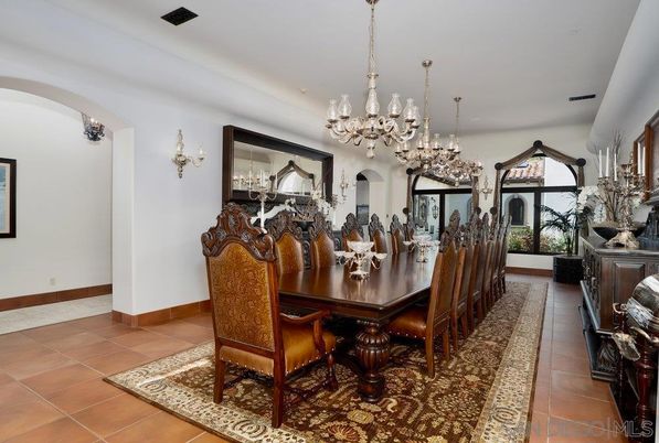 Chandelier, Dining room, Interior