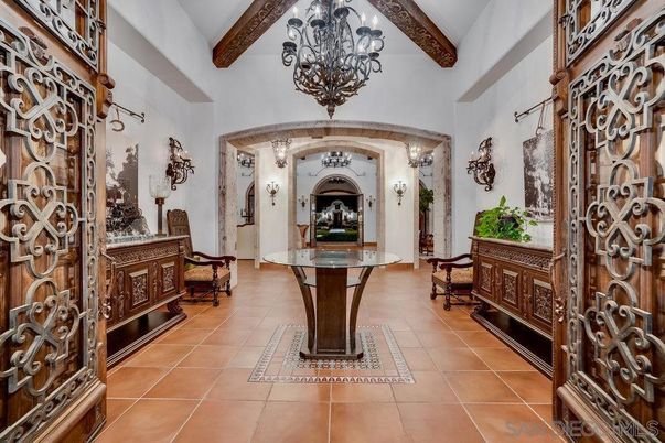 Interior, Wooden Beams