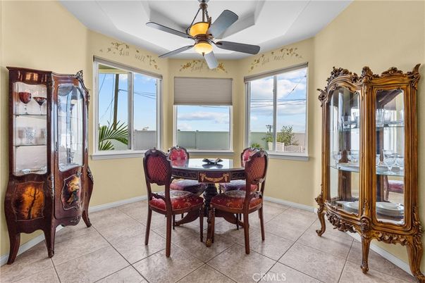 Dining room, Interior, Water