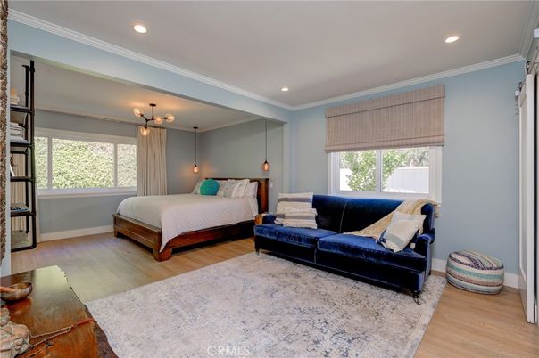 Bedroom, Interior, Pendant Lights, Recessed Lighting, Wood Texture Flooring
