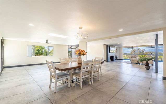 Dining room, Fireplace, Interior, Pendant Lights, Recessed Lighting