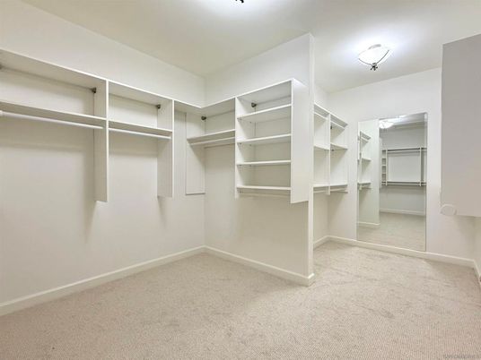 Interior, Walk-in Closets