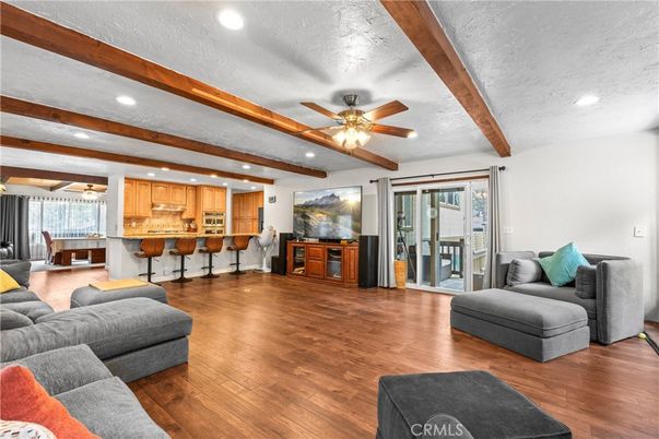 Interior, Kitchen, Living room, Pendant Lights, Recessed Lighting, Wooden Beams, Wood Texture Flooring
