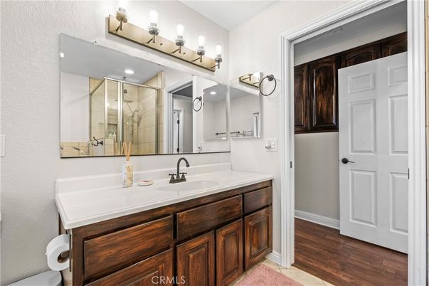 Bathroom, Dual Sink Vanities, Interior, Wood Texture Flooring