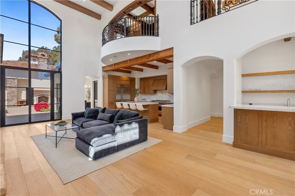 Interior, Kitchen, Living room, Recessed Lighting, Wooden Beams, Wood Texture Flooring