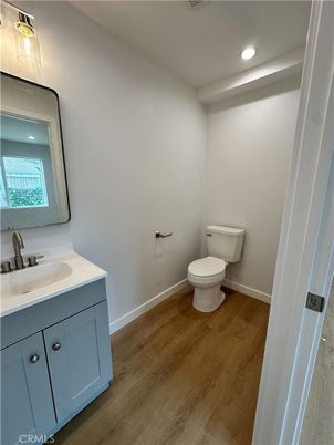 Bathroom, Interior, Recessed Lighting, Wood Texture Flooring