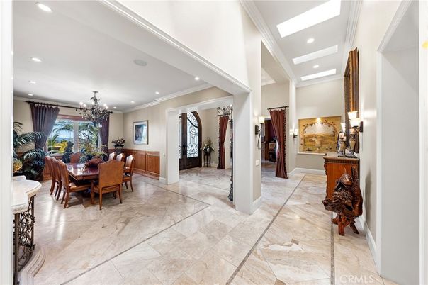 Chandelier, Dining room, Interior, Recessed Lighting