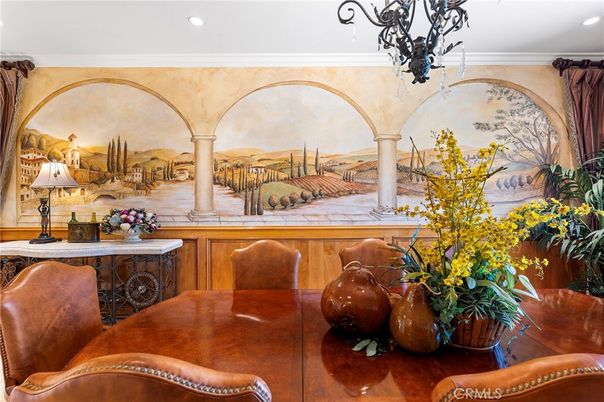Dining room, Interior, Recessed Lighting