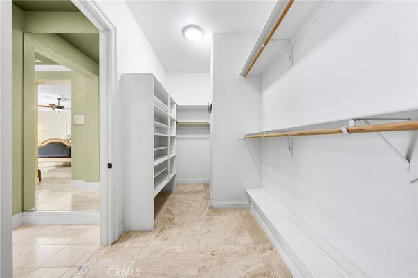 Interior, Walk-in Closets