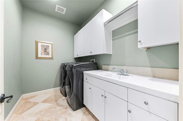 Interior, Washer