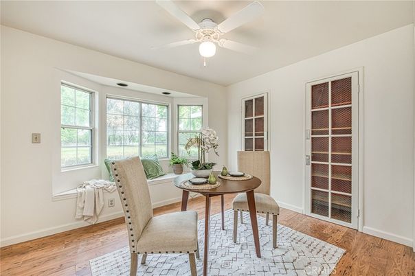 Dining room, Interior, Wood Texture Flooring