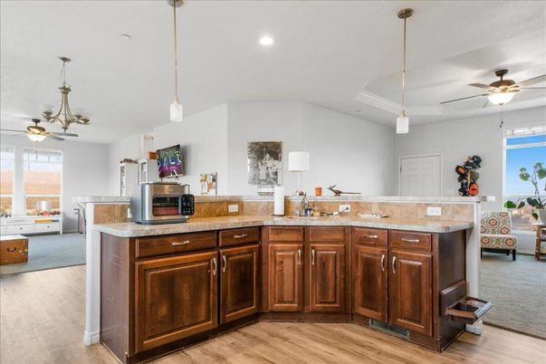 Interior, Pendant Lights, Recessed Lighting, Wood Texture Flooring