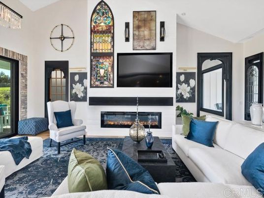 Fireplace, Interior, Living room