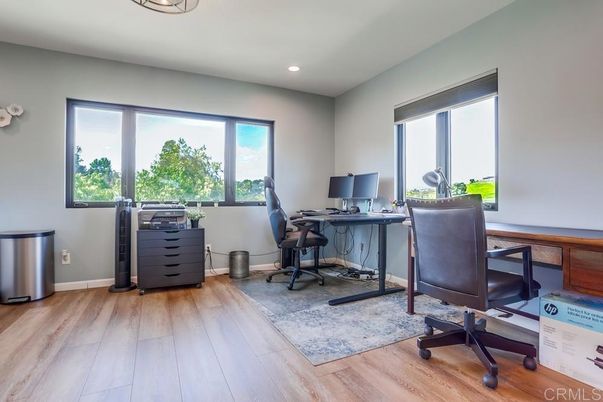 Home Office, Interior, Recessed Lighting, Wood Texture Flooring