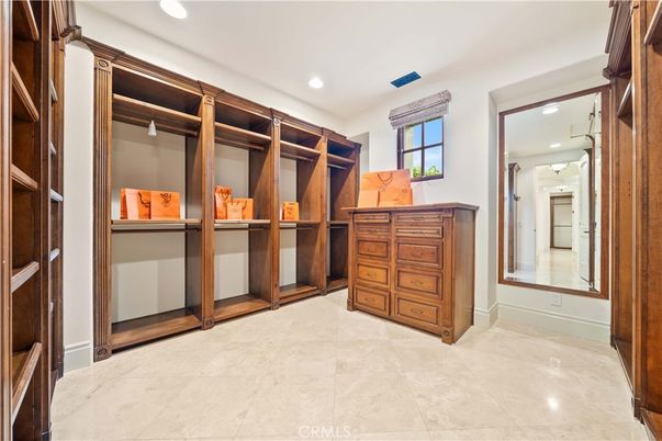Interior, Recessed Lighting, Walk-in Closets