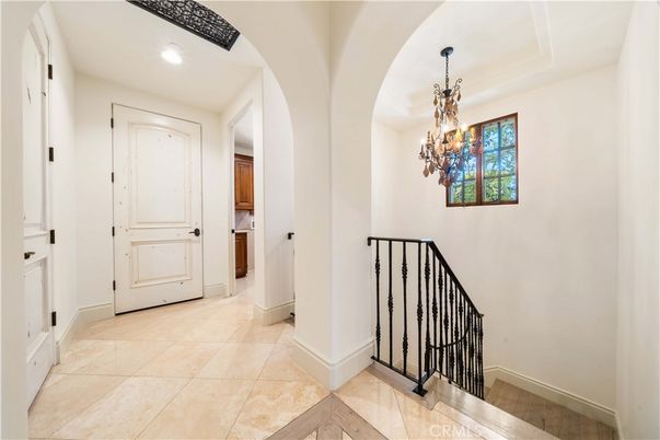 Chandelier, Interior, Recessed Lighting