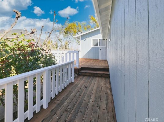 Exterior, Wood Texture Flooring