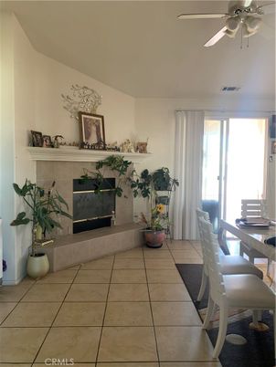 Dining room, Fireplace, Interior