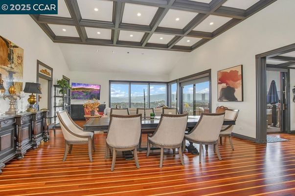 Dining room, Interior, Recessed Lighting, Wood Texture Flooring