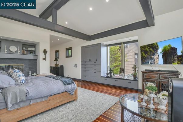 Bedroom, Fireplace, Interior, Recessed Lighting, Wood Texture Flooring