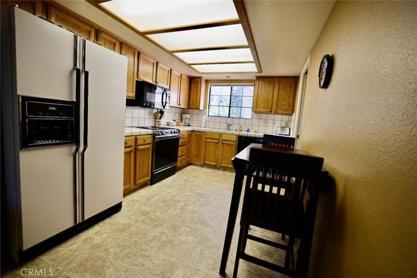 Interior, Kitchen, Tile Countertops
