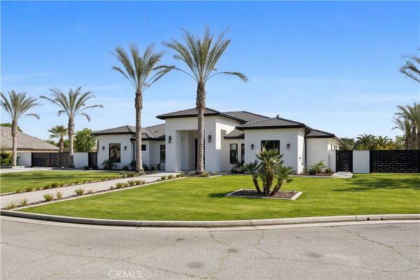 Exterior, Facade, Spanish Mediterranean