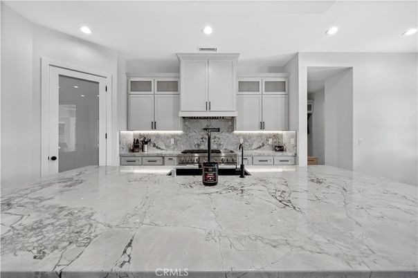 Interior, Kitchen, Marble, Recessed Lighting
