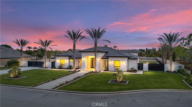 Backyard, Exterior, Facade, Spanish Mediterranean