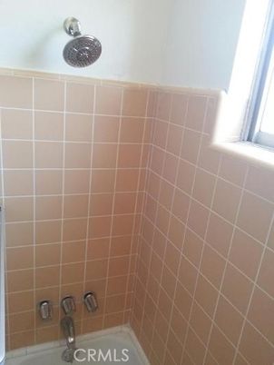 Bathroom, Interior, Tile Countertops