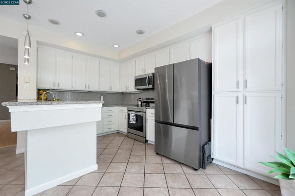 Interior, Kitchen, Pendant Lights, Recessed Lighting