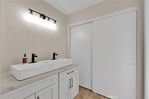 Bathroom, Dual Sink Vanities, Interior, Wood Texture Flooring
