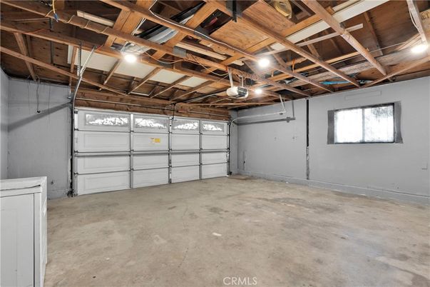 Garage, Interior, Wooden Beams, Wooden Ceilings