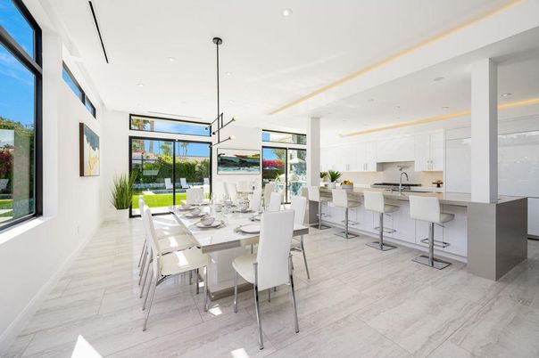 Dining room, Interior, Kitchen, Pendant Lights, Recessed Lighting