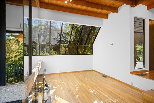 Empty room, Interior, Wooden Beams, Wooden Ceilings, Wood Texture Flooring