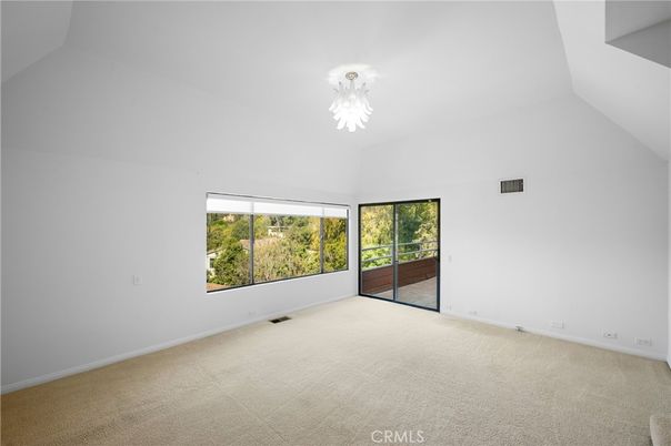 Chandelier, Empty room, Interior