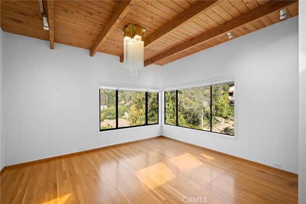 Empty room, Interior, Wooden Beams, Wooden Ceilings, Wood Texture Flooring