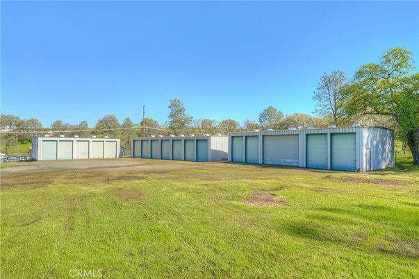 Backyard, Detached Garage, Exterior