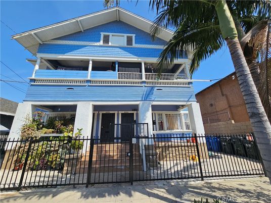 Exterior, Facade, American Craftsman