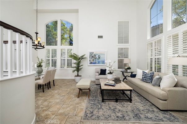 Dining room, Interior, Living room, Pendant Lights