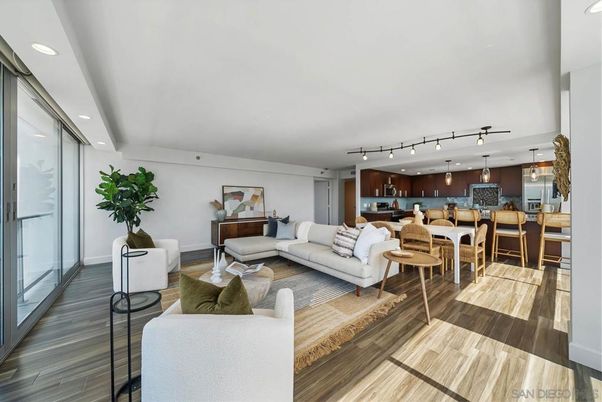 Dining room, Interior, Kitchen, Living room, Pendant Lights, Recessed Lighting, Wood Texture Flooring