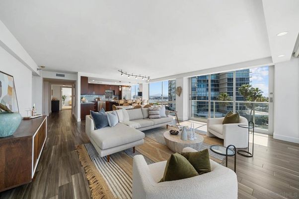 Interior, Kitchen, Living room, Pendant Lights, Recessed Lighting, Stainless Steel Appliances, Wood Texture Flooring