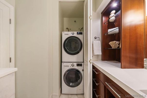 Interior, Utility Closets, Washer