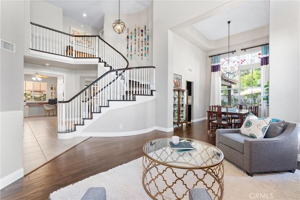 Chandelier, Dining room, Interior, Living room, Pendant Lights, Recessed Lighting, Wood Texture Flooring