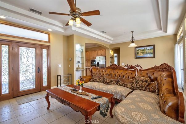 Interior, Kitchen, Living room, Pendant Lights, Recessed Lighting, Stainless Steel Appliances