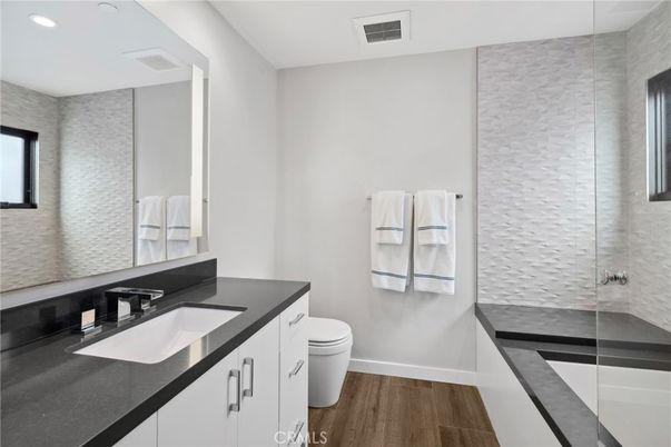 Bathroom, Interior, Recessed Lighting, Wood Texture Flooring