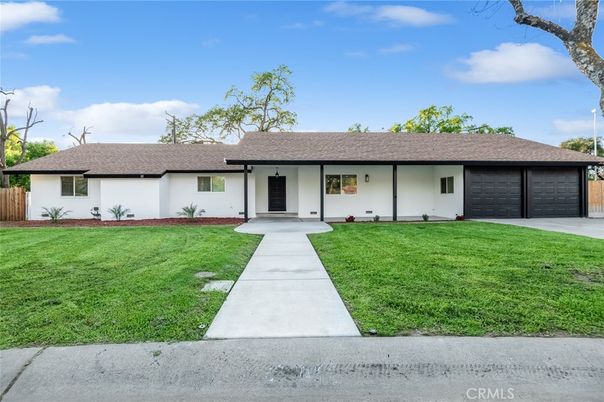 Attached, Backyard, Exterior, Facade, Ranch