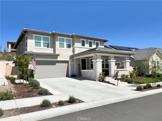 Attached, Exterior, Facade, Solar Panels, Modern